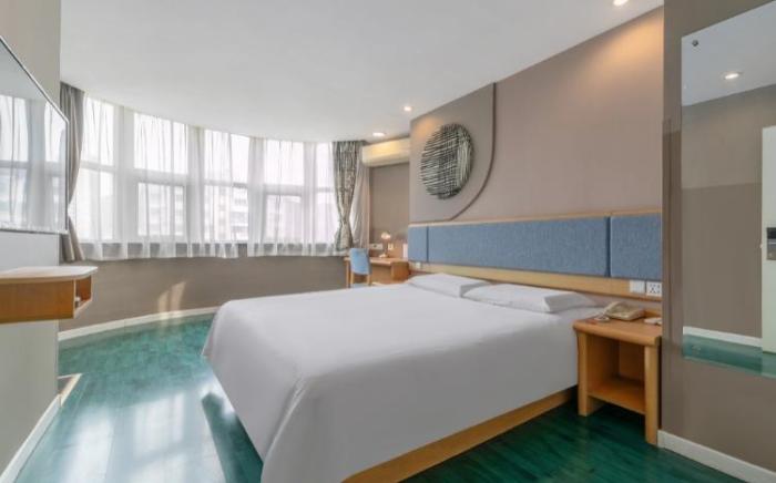 Home Inn Yantai Wanda Plaza Suochengli Ancient Street