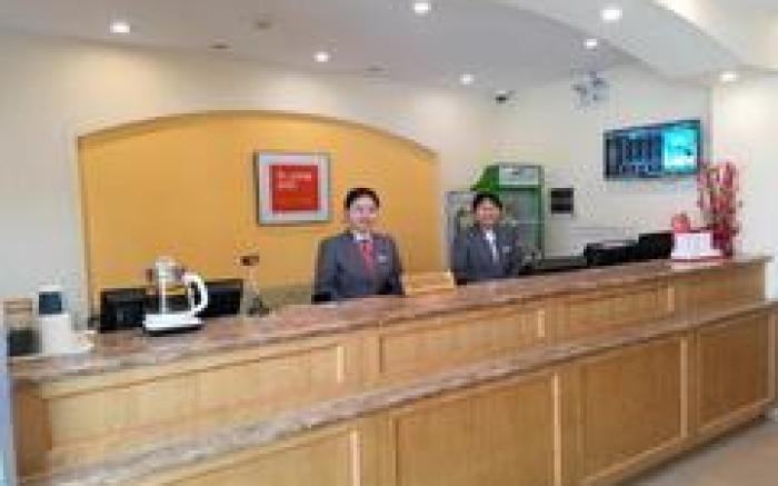 Home Inn Longkou Zhenxing Middle Road Longkou Port Beach