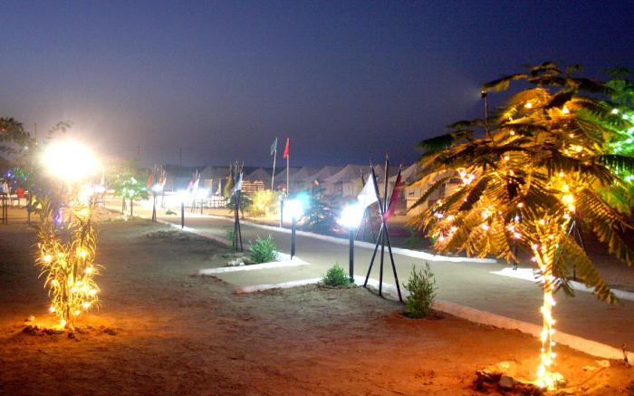 Oasis Camp Sam Resort