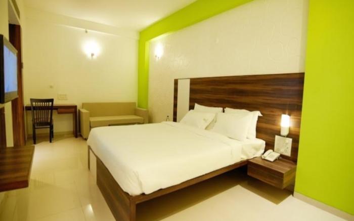 Hotel G-Square Shirdi