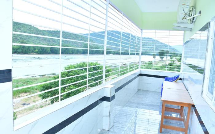 CS RESORT River point