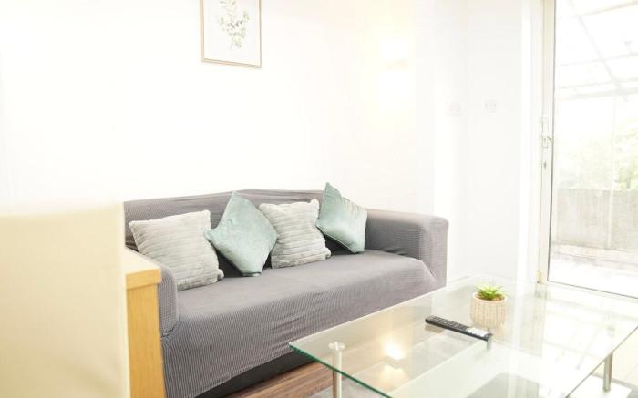 8 Guest Modern Home by O2 Apollo & Ethiad Stadium