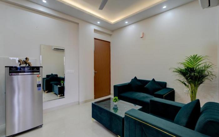 The Lodgers 1 BHK Service Apartments Sector 52