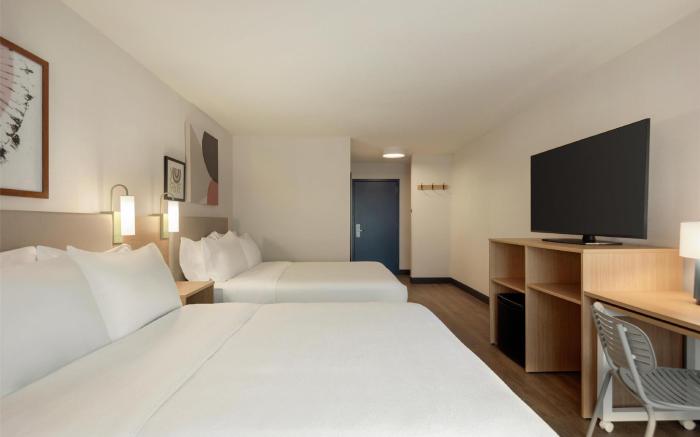 Spark by Hilton Woburn Boston