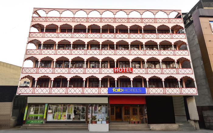 FabHotel Jai Mangal Palace - Sindhi camp bus stand, Jaipur railway station,Sindhicamp metro station