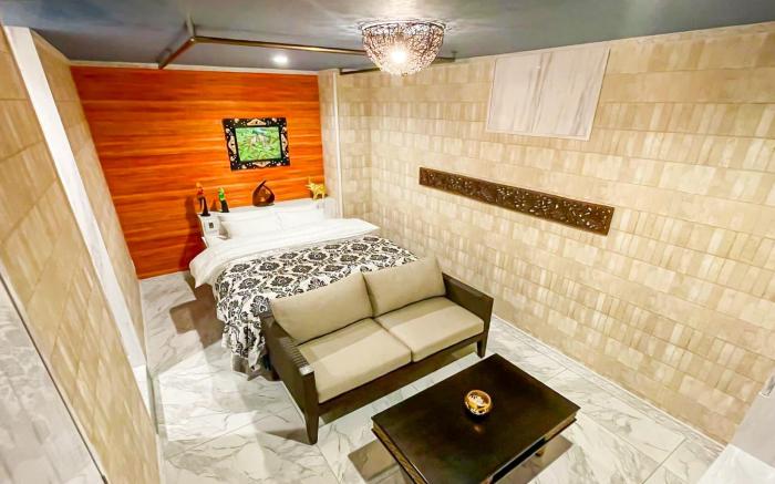  Hotel BaliBali 岩槻