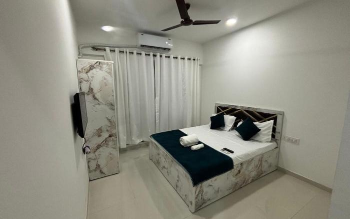 Atithi Home Luxury Kandivali Suite