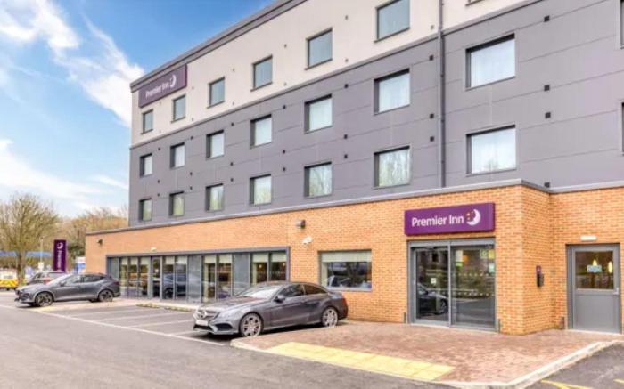 Premier Inn Abingdon - A34