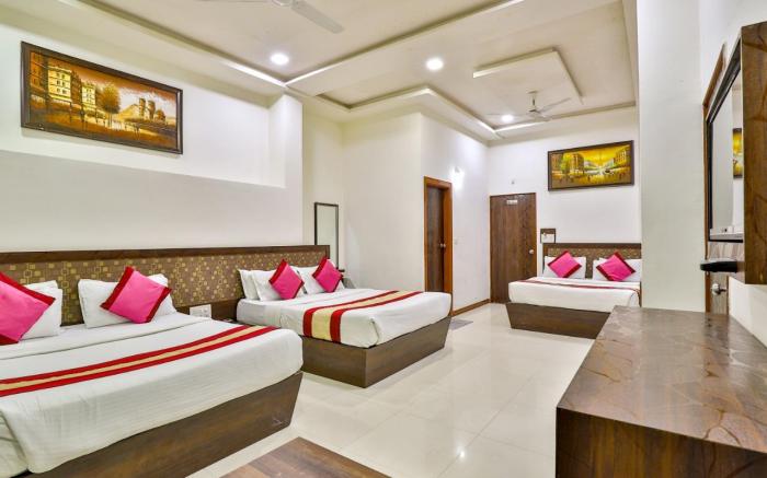 Hotel Abu Grand