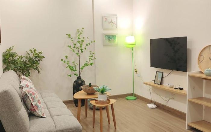 Cozy APT - HBO GO - Sky Garden - Business Lounge