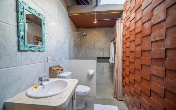 Alisa Private Villa