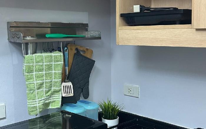 Condo in Pasay City near MOA, Makati & Manila