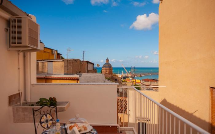 Holiday House Annunziata 2