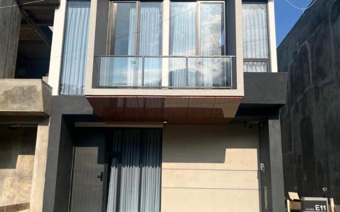 BARA VILLA BATU E11