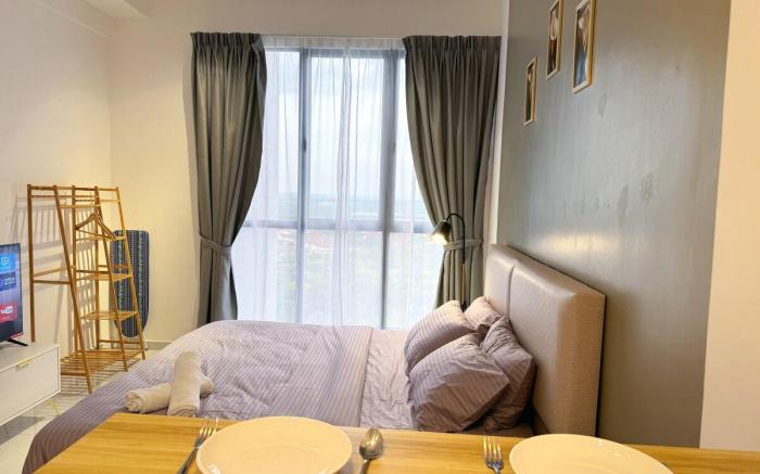 1810 Sky Tree Aeon Bukit Indah /Legoland