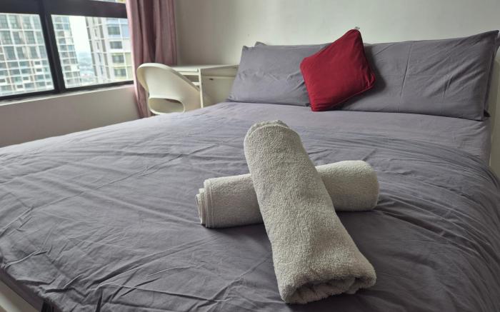 8pax 2R1B Deluxe Suite i-City i-Soho