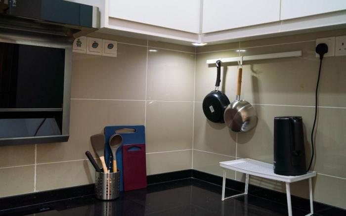 Modern 3-Bedroom Apartment, Kepong, KL 