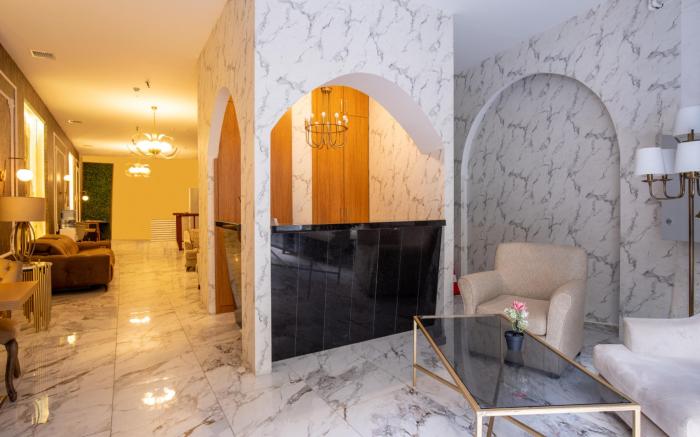 Orange Hotel & Spa