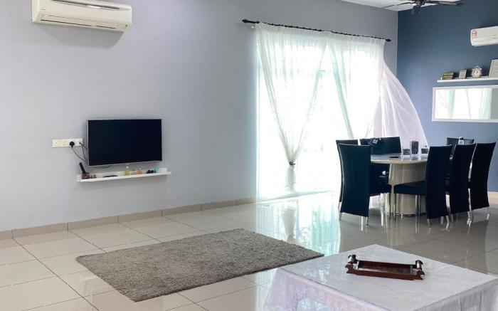 Private 1st Floor 3BR Big Home in Batu Pahat