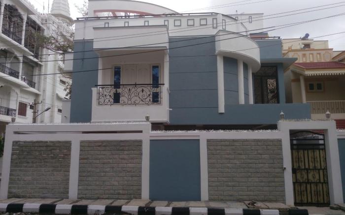Sixth Avenue Villa