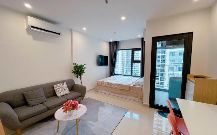 Vinhomes grandpark Studio Pool view