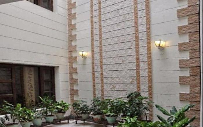 Hotel Diamond Inn