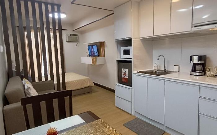 Cozyluxe Pine Suites Tagaytay Staycation 