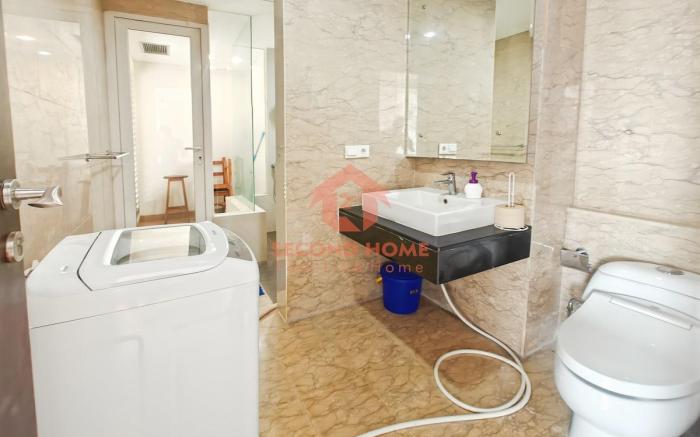Luxury 1BR Royale Springhill w/ Private Lift