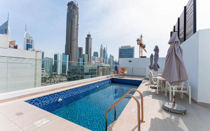 Luxury Hostel Bedspace in Downtown Near Metro