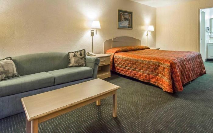 Rodeway Inn Gainesville - University Area