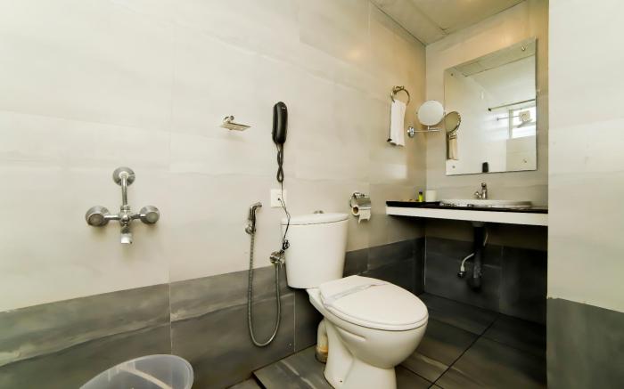 Sreepathi Indraprastha Hotel and Serviced Apartments