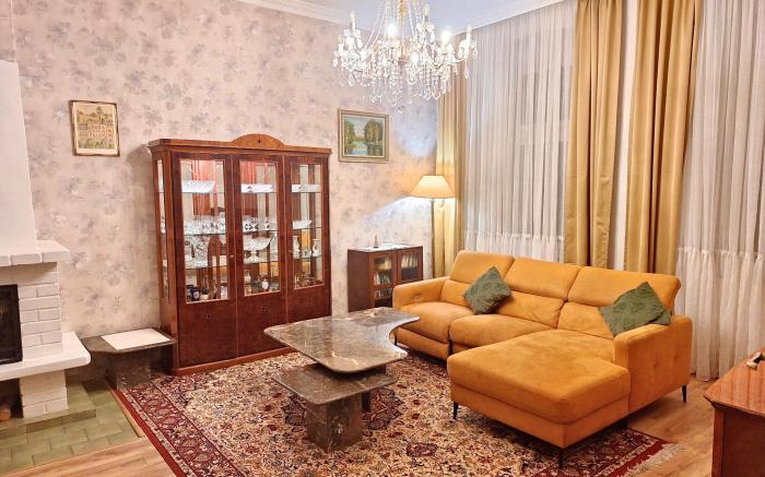 Prime Location Luxury Flat