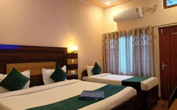 Goroomgo Geetanjali Palace Rudraprayag