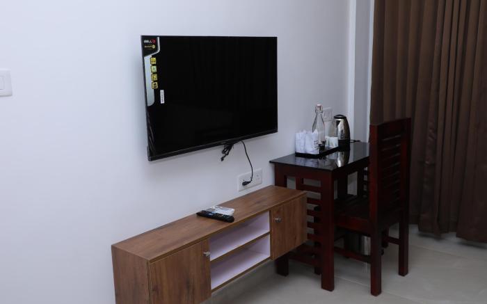 Aura Airport Hotel