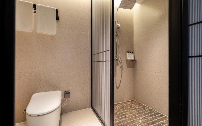 Echarm Hotel Potala Palace Sun Island