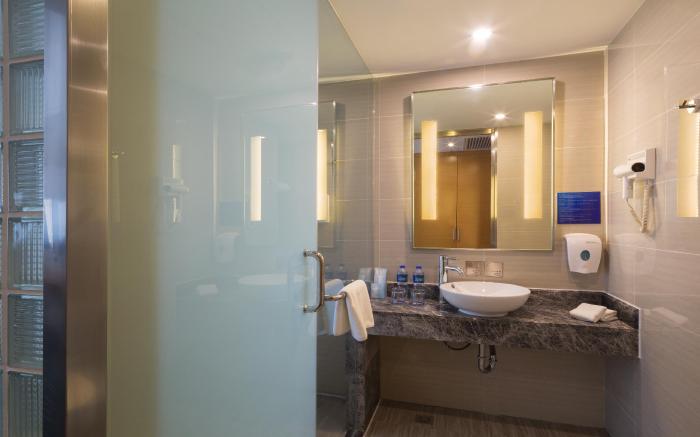 Holiday Inn Express Shanghai New Jinqiao By IHG