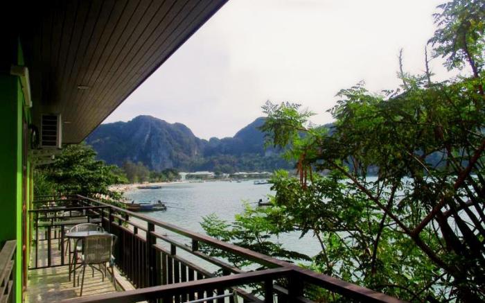 Phi Phi Green House