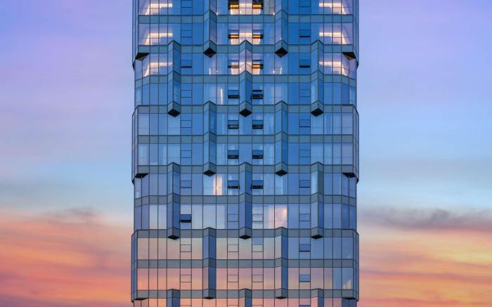 Mercure Nantong Suxitong Riverside