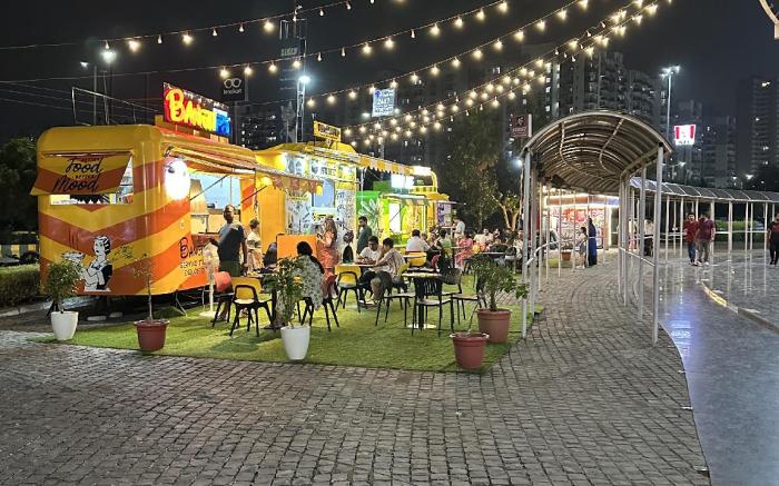 Cozy and luxury downtown studio