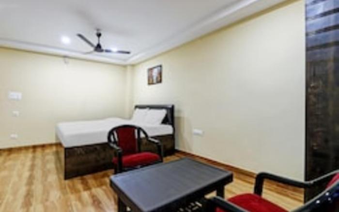 RR Homestay Guwahati 14.7 km Kamakhya Temple