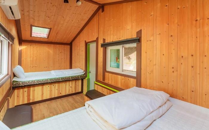 Gapyeong T N Pastel Glamping Caravan