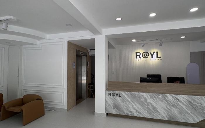 RoyalCrownHotel