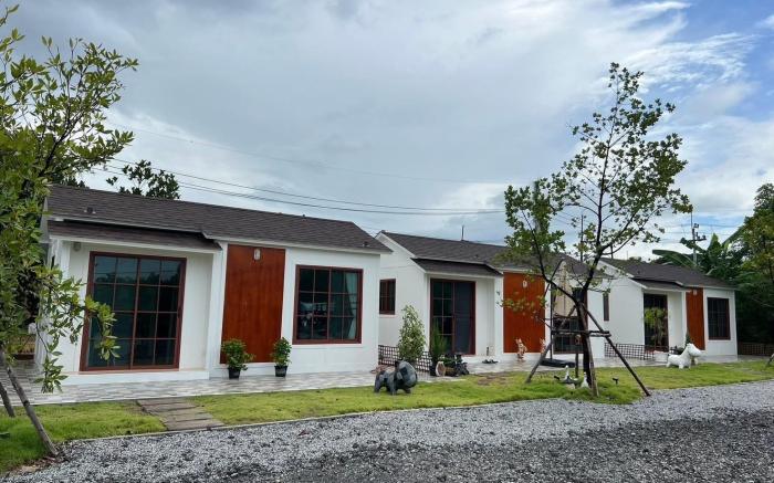 Farmlamoon Resort