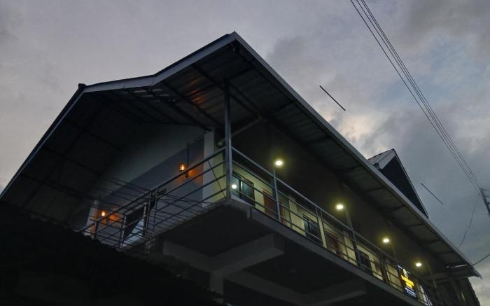 The Rufous Necked Homestay 