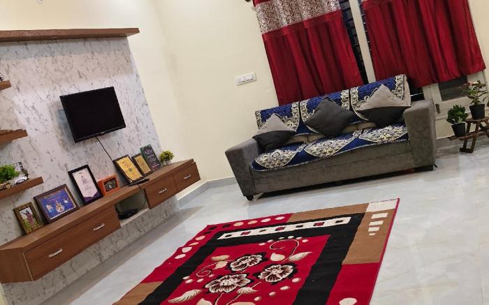 Mullayanagiri sarvice apartment 