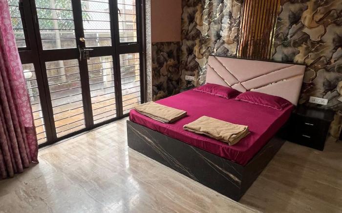 Opera House Lonavala | 3BHK Pool Stay | ScenicView