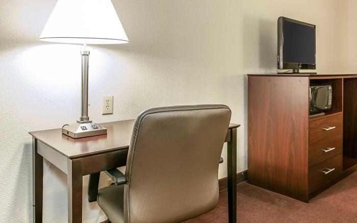 Quality Inn & Suites