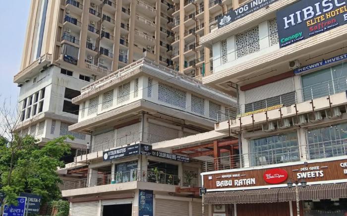 Nova17inn Greater Noida