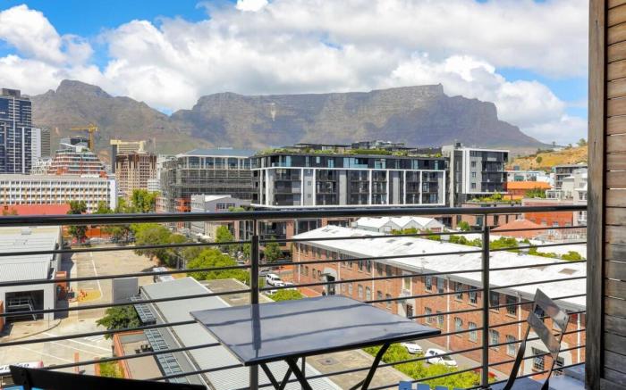Launch Pad into Cape Town
