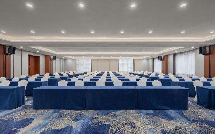 Huatian Xiangyin Hotel
